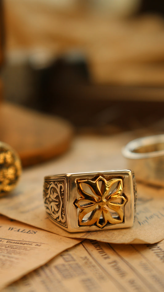 Cross Flower Signet Ring